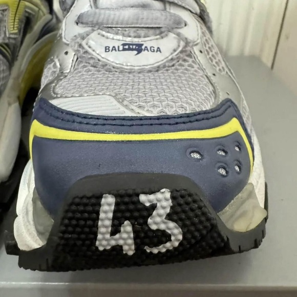 Balenciaga Track Runners Size 43 - Picture 7 of 8